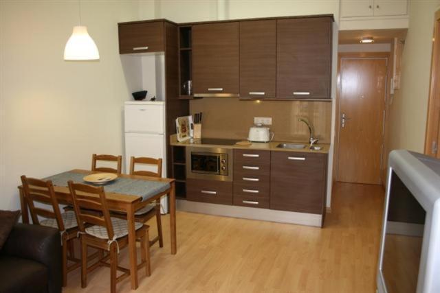 Apartamentos Bejar バルセロナ エクステリア 写真